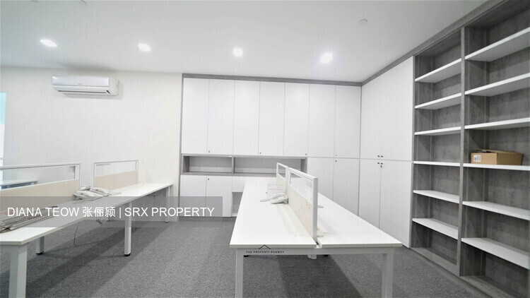  (D14), Office #502403621